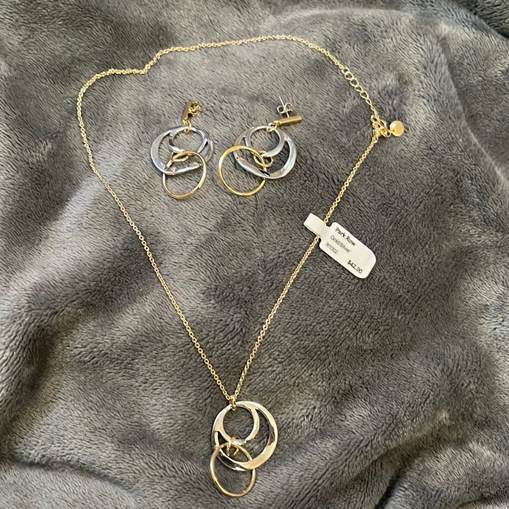 Necklace and Earring Set